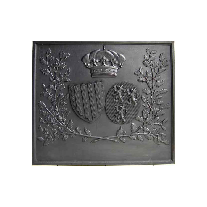 Modèles décoratifs à deux blasons avec rocailles