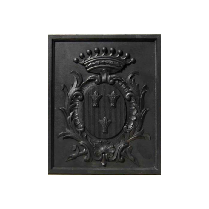 Modèles décoratifs avec blasons ovales pour cheminées étroites